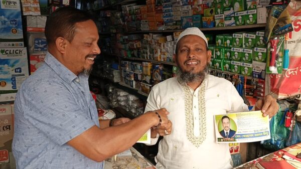 ভোটারদের নজর কাড়ছেন মুন্সীগঞ্জ-১ স্বতন্ত্র প্রার্থী খোরশেদ আলম