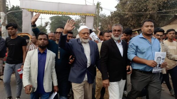 মুন্সীগঞ্জ-১ আসনে স্বতন্ত্র প্রার্থী মমিন আলীর ব্যাপক গণসংযোগ