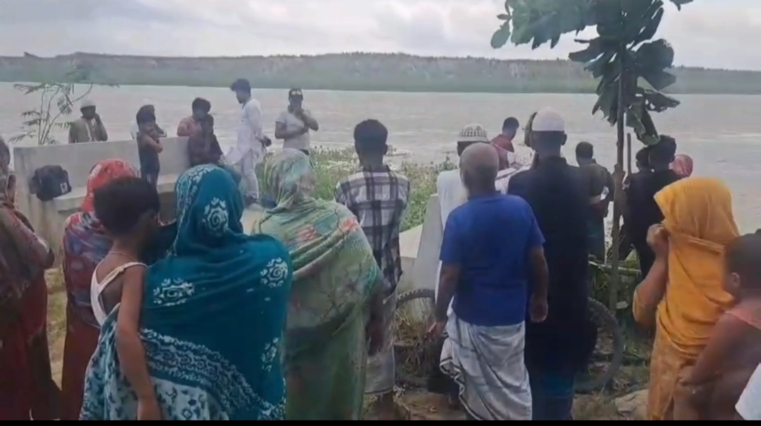 শিবচরে মা হত্যার পাঁচ দিন পর নদী থেকে শিশুর মরদেহ উদ্ধার
